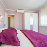 Apartamento In With Free Wifi Zadar