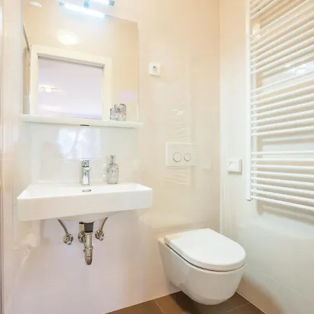 In With Free Wifi Zadar