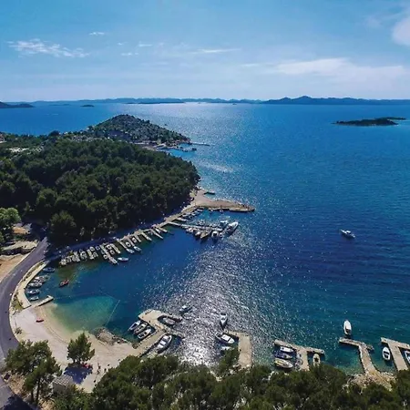 Appartement In With Free Wifi