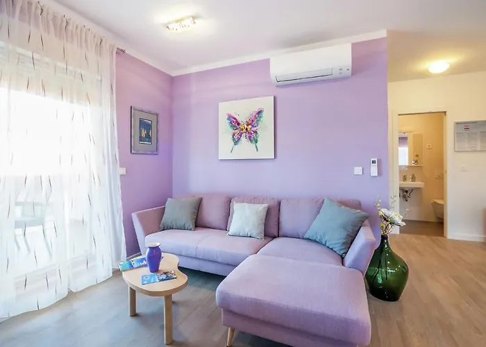 Appartement In With Free Wifi *