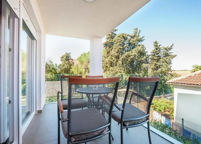 Appartement In With Free Wifi